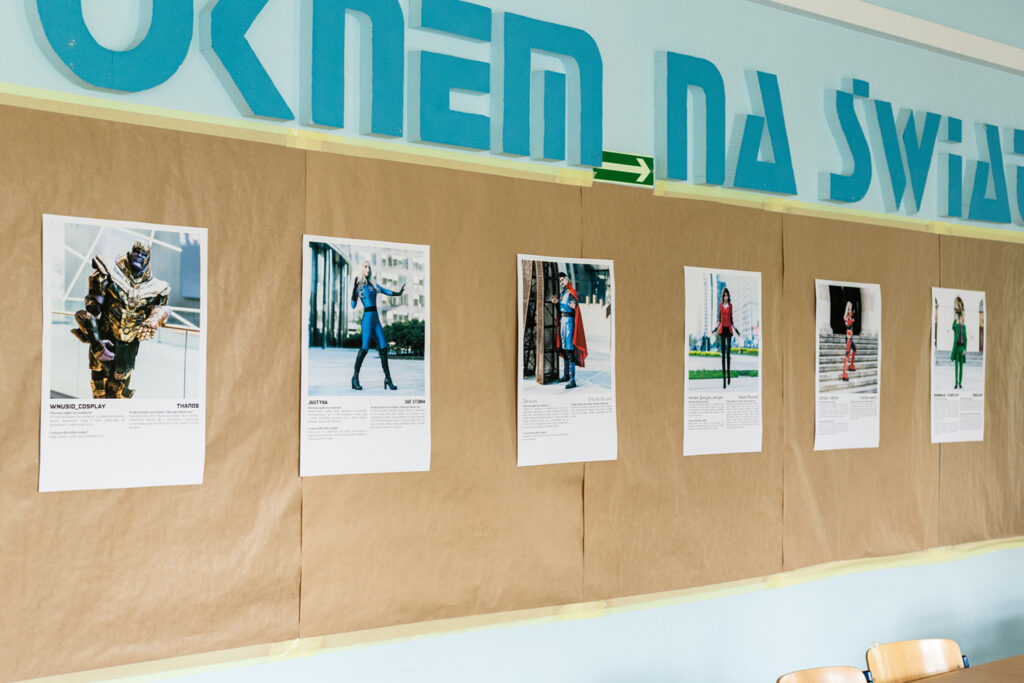 Wystawa "Warszawski Superbohater" na SkierCon 2022. Foto Justyna Grochowska